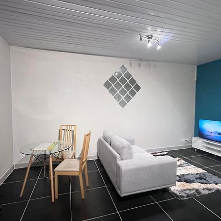 Sermie T2 Climatise Avec Piscine クールー エクステリア 写真